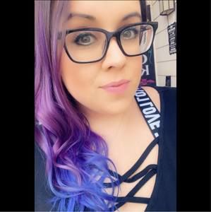 Meet your Posher, Christina